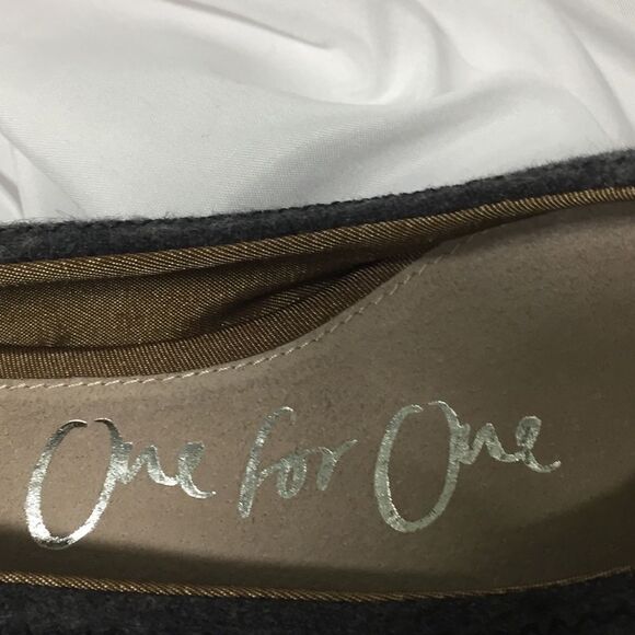 Toms One For One Slip-On Flats W6 1/2 - Picture 3 of 8